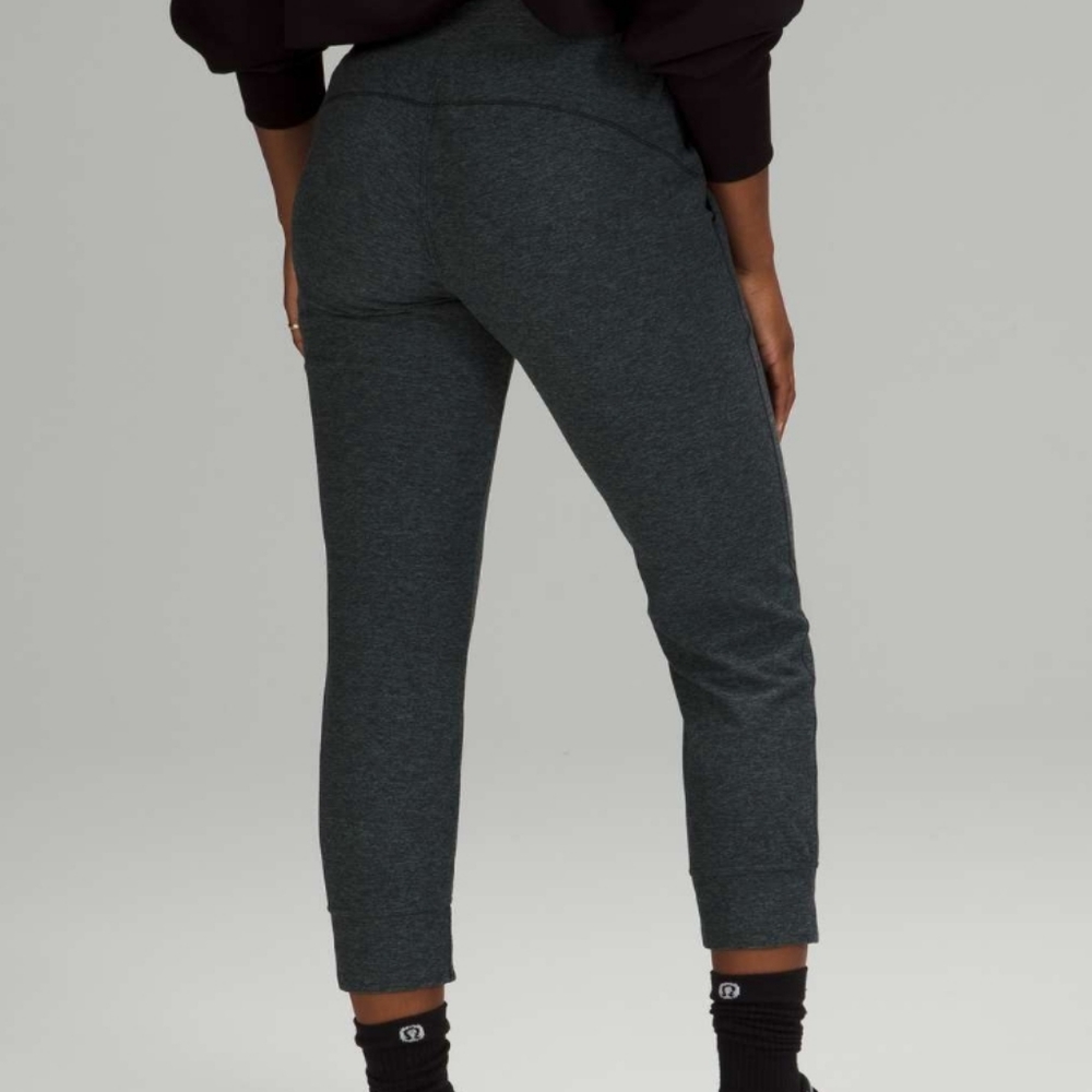 Lululemon Ready to Rulu Jogger Crop